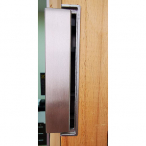 Двери DoorWood Flash Royal, стекло прозрачное, коробка ольха